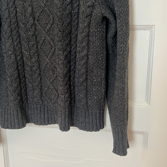 H&M Cable Knit Gray Sweater - Picture 5 of 7